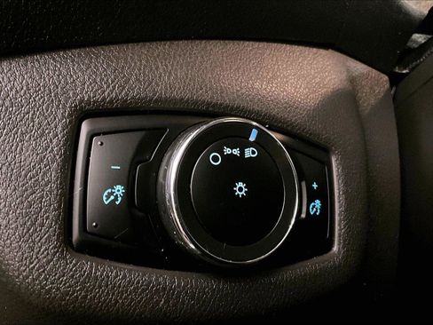 Used 2015 Ford Transit Connect XL image 29