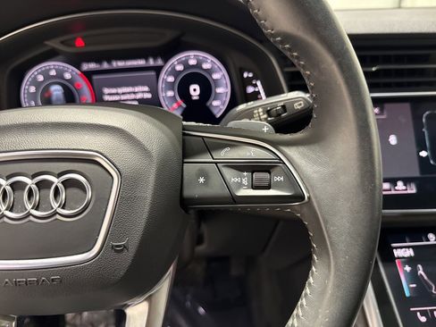 Used 2020 Audi Q8 Premium Plus w/ Premium Plus Package image 39