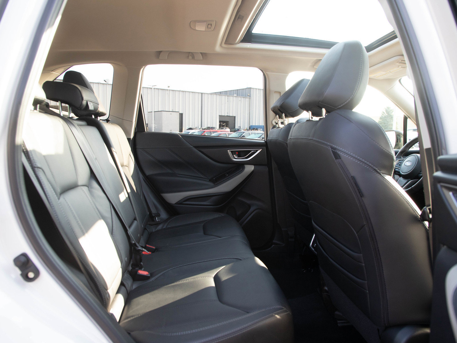 Used 2024 Subaru Forester Limited AWD/4WD image 14