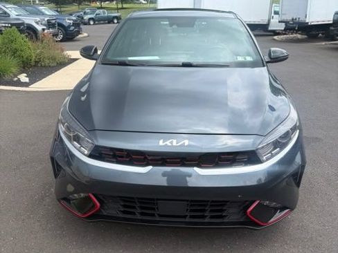 Used 2023 Kia Forte GT-Line w/ GT-Line Premium Package FWD image 3