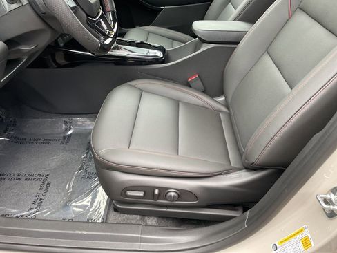 New 2026 Chevrolet Trax RS w/ Driver Confidence Package image 8