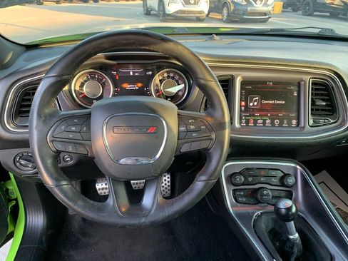 Used 2015 Dodge Challenger R/T Scat Pack RWD image 11