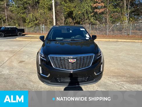 Used 2025 Cadillac XT5 Premium Luxury image 3