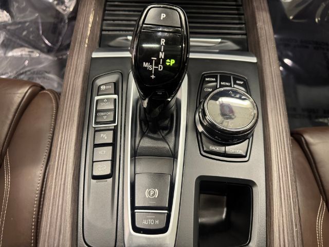 Used 2018 BMW X5 xDrive50i AWD/4WD image 19