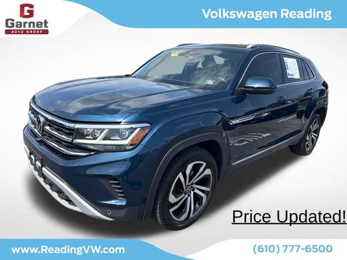 Used 2020 Volkswagen Atlas Cross Sport SEL Premium AWD/4WD image 2
