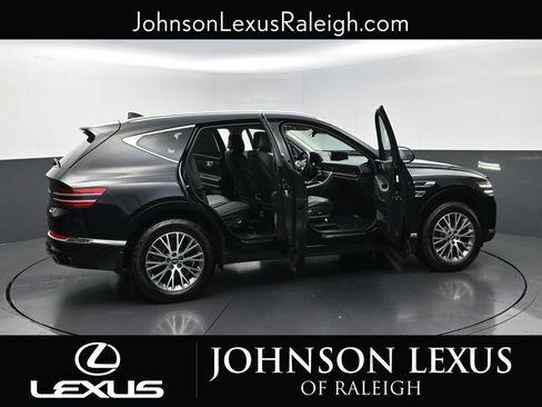 Used 2021 Genesis GV80 2.5T AWD/4WD image 31