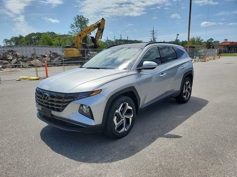 Used 2024 Hyundai Tucson Limited AWD/4WD image 4