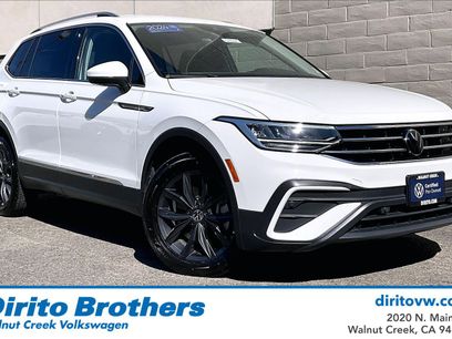 Certified 2024 Volkswagen Tiguan SE