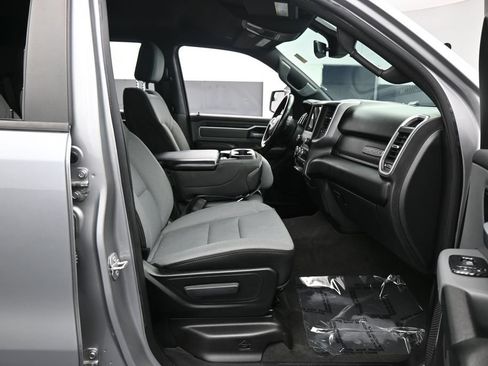 Used 2021 RAM 1500 Big Horn AWD/4WD image 38
