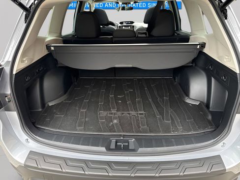 Used 2023 Subaru Forester Premium AWD/4WD image 12