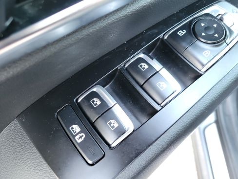 Used 2022 Kia Telluride SX FWD image 14