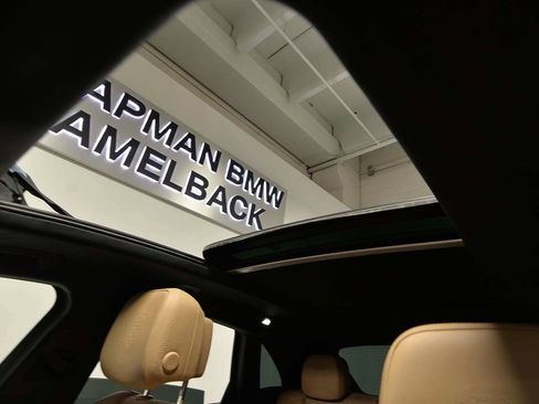 Used 2023 Porsche Macan S AWD/4WD image 7