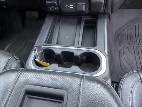 Used 2021 GMC Sierra 2500 Denali w/ Denali Ultimate Package image 12