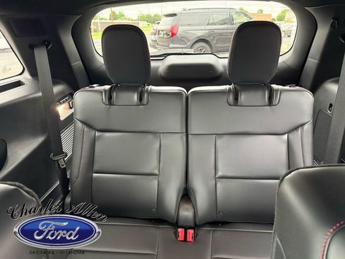 Used 2025 Ford Explorer ST w/ Sun And Sound Package AWD/4WD image 18
