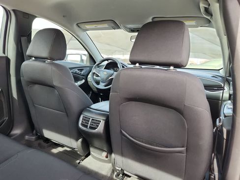 Used 2024 Chevrolet Malibu LT image 16