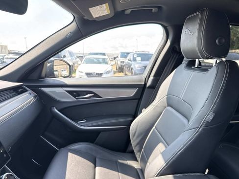 Used 2026 Jaguar F-PACE R-Dynamic S AWD/4WD image 17