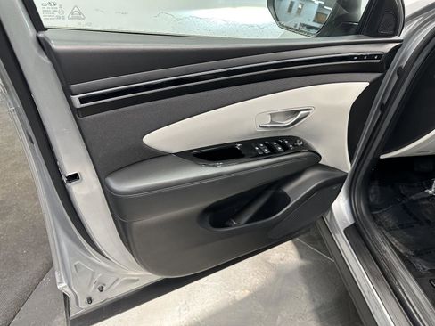 Certified 2023 Hyundai Tucson Limited image 9