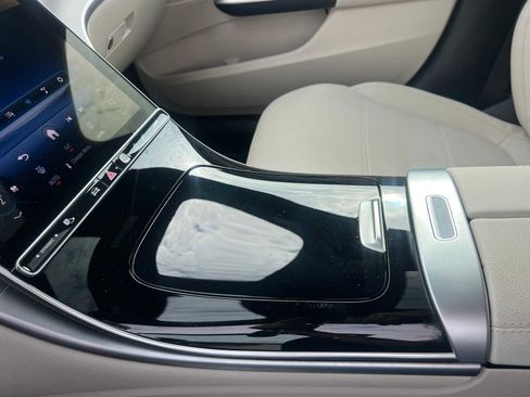 Used 2025 Mercedes-Benz C 300 Sedan image 20