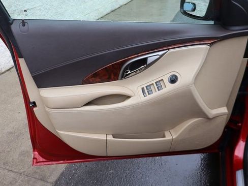Used 2012 Buick LaCrosse Leather image 15