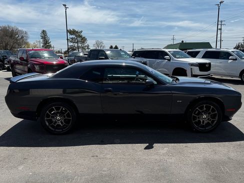 Used 2018 Dodge Challenger GT AWD/4WD image 7