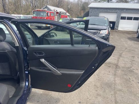 Used 2009 Pontiac G6 Sedan w/ Sun And Sound Package FWD image 21