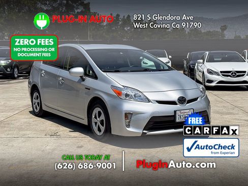 Used 2015 Toyota Prius Four FWD image 5
