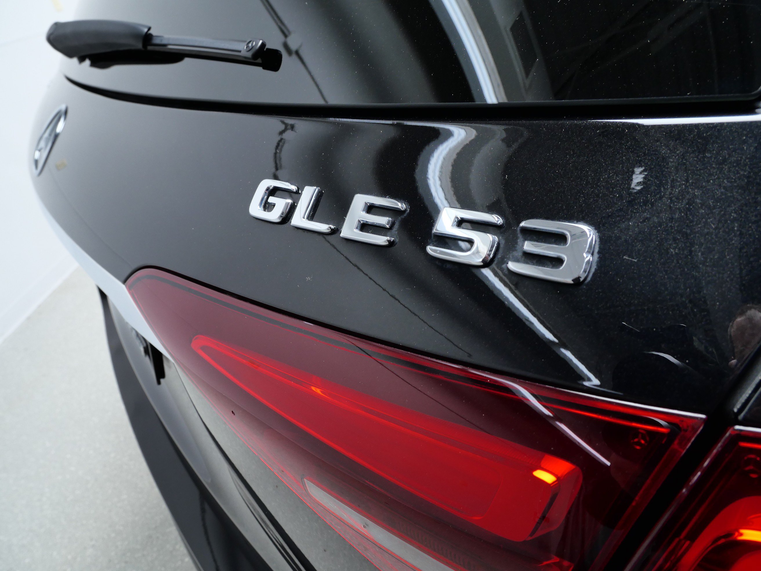Certified 2024 Mercedes-Benz GLE 53 AMG 4MATIC image 6