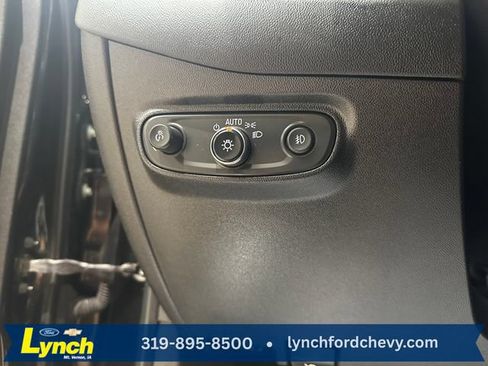 Used 2019 Chevrolet Equinox Premier FWD image 20