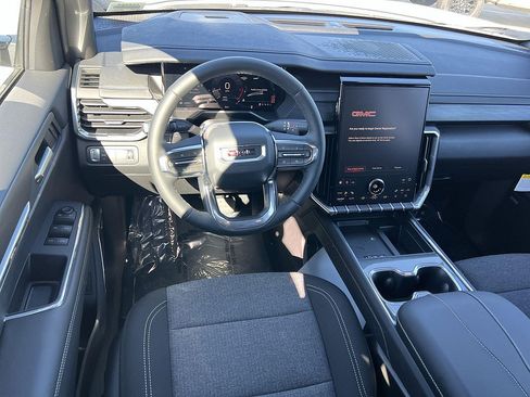 New 2026 GMC Acadia Elevation FWD image 11