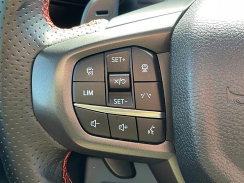 Used 2024 Ford Ranger Raptor image 8