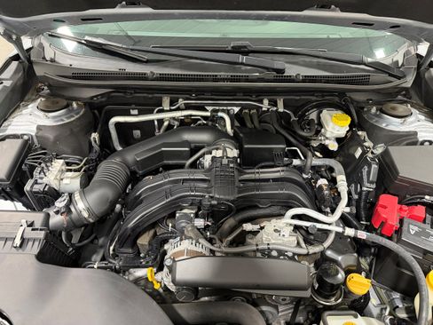 Used 2020 Subaru Outback Premium image 19