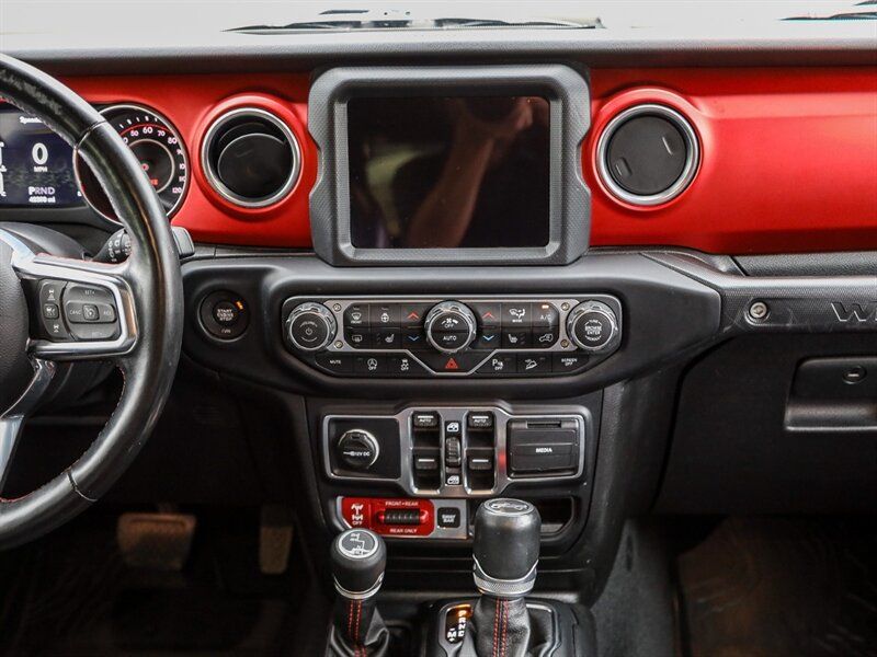 Used 2019 Jeep Wrangler Unlimited Rubicon AWD/4WD image 18