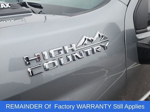 Used 2024 Chevrolet Silverado 2500 High Country w/ High Country Premium Package image 13