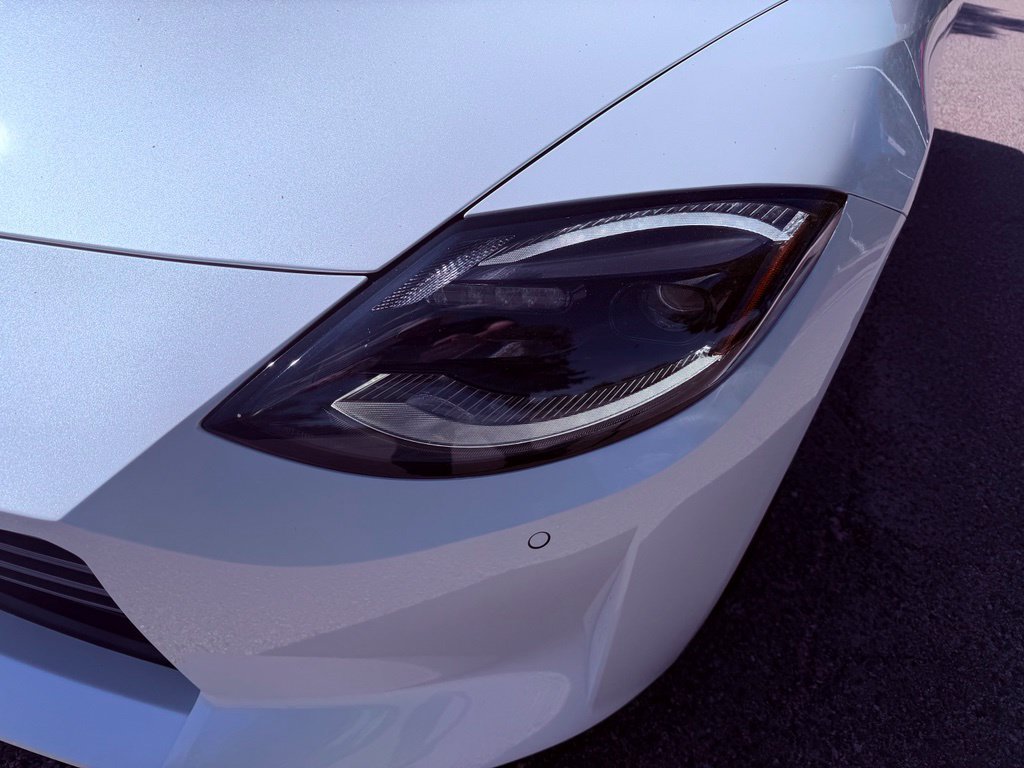 Used 2024 Nissan Z Performance w/ Floor Mat Package RWD image 12