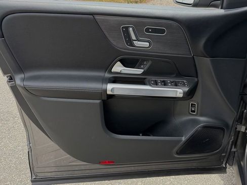 Certified 2026 Mercedes-Benz GLB 250 image 17