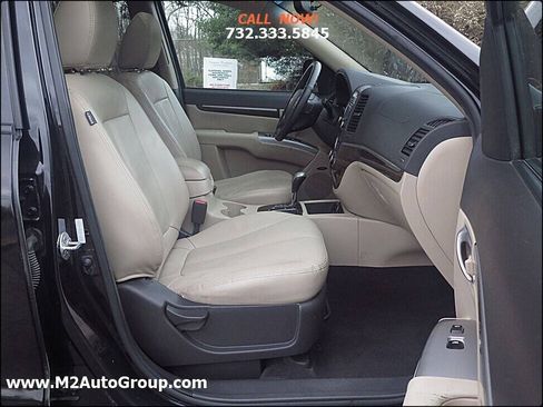 Used 2012 Hyundai Santa Fe Limited FWD image 10