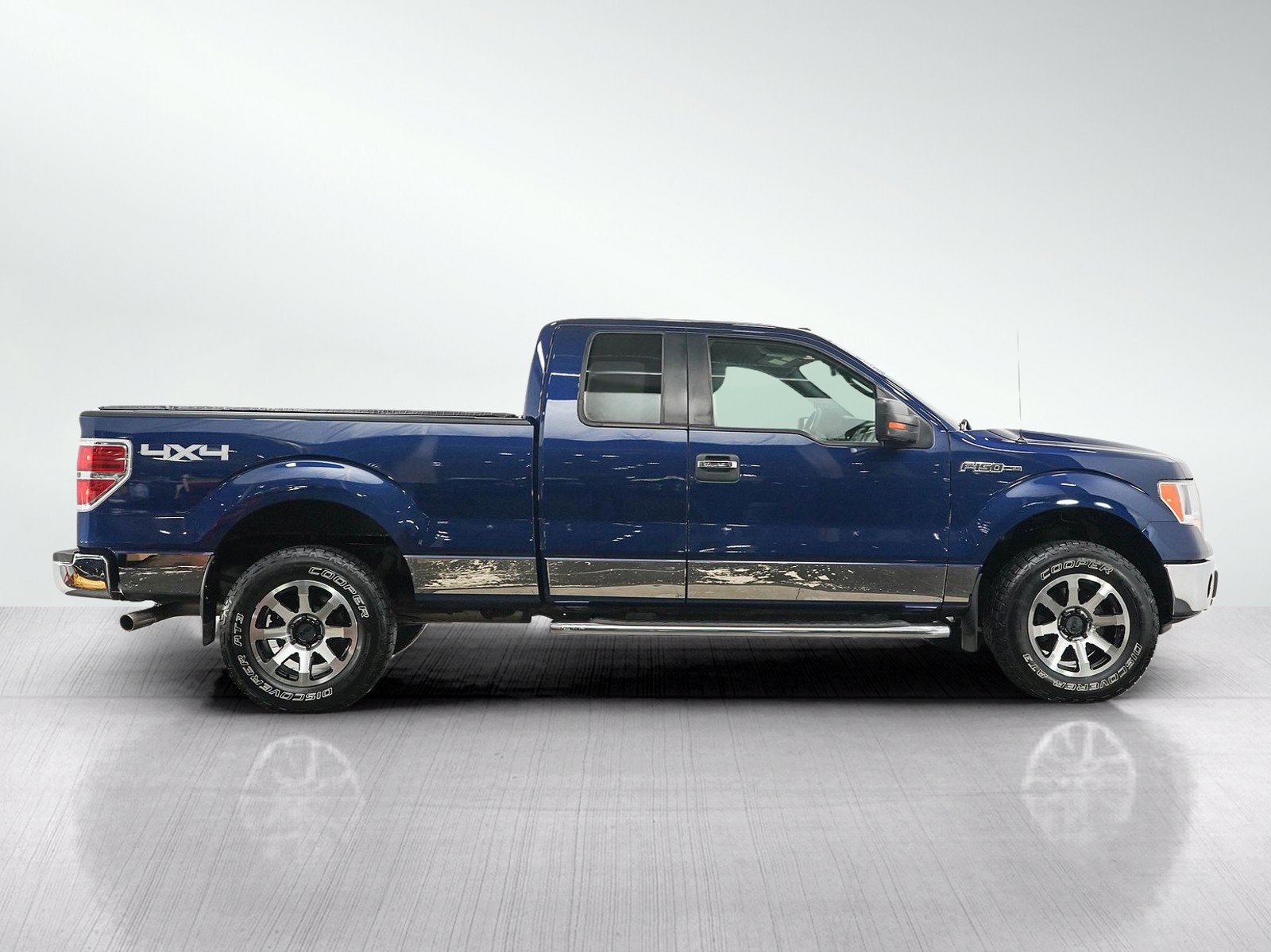 Used 2011 Ford F150 XLT w/ XLT Chrome Pkg AWD/4WD image 6