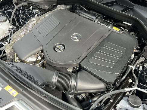 Used 2026 Mercedes-Benz GLC 300 4MATIC image 27