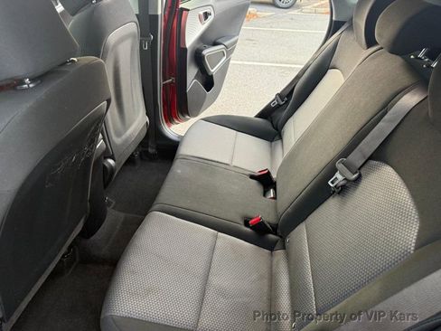 Used 2022 Kia Soul LX image 14