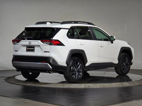 Used 2024 Toyota RAV4 Adventure image 10