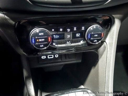 Used 2023 Buick Encore GX Select w/ Sport Touring Package image 23