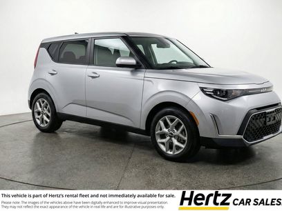 Used 2025 Kia Soul LX w/ LX Technology Package