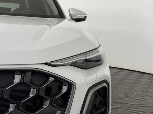 New 2025 Audi Q5 Premium Plus image 11