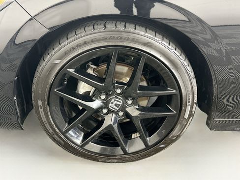Used 2025 Honda Civic Sport image 11