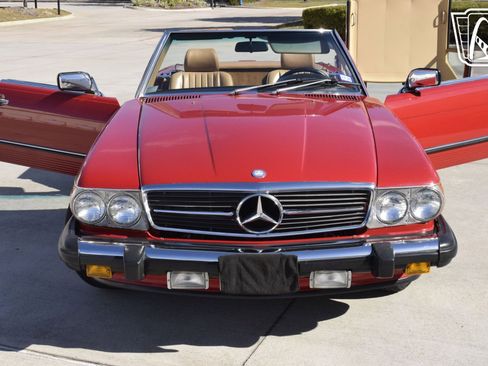 Used 1988 Mercedes-Benz 560 SL image 16