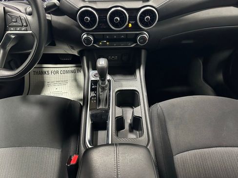 Used 2025 Nissan Sentra SV image 38