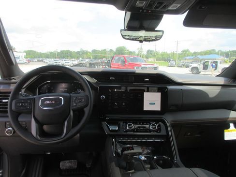 New 2026 GMC Sierra 1500 AT4 w/ AT4 Premium Package AWD/4WD image 19
