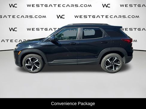Used 2021 Chevrolet TrailBlazer RS w/ Sun and Liftgate Package FWD image 5