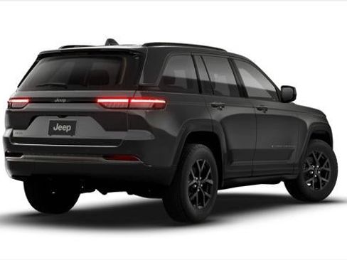 New 2026 Jeep Grand Cherokee Altitude AWD/4WD image 2