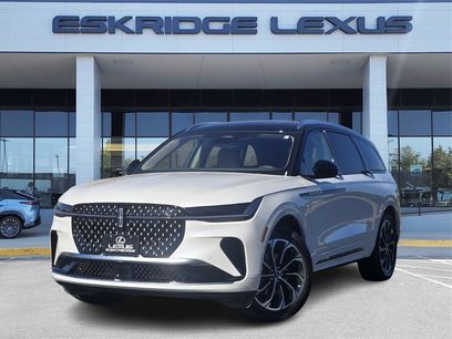 Used 2025 Lincoln Nautilus Reserve